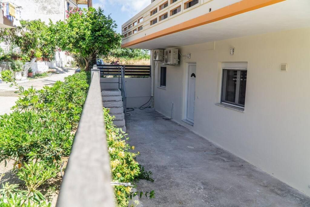 Artemissia New Well Sided Modish House Apartment กิสเซมอส ภายนอก รูปภาพ